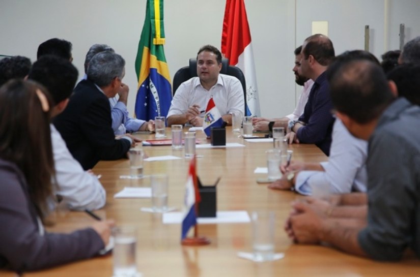 Governador se reúne com criadores de camarão alagoanos e garante incentivo