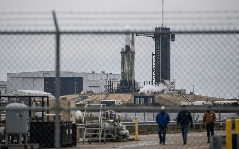 Valorização da SpaceX leva Elon Musk a patrimônio histórico de R$ 3,6 trilhões, diz Forbes