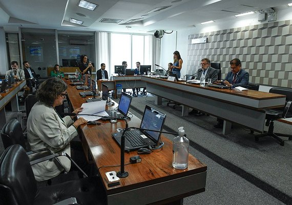 Comissão aprova o Dia Nacional do Imigrante Grego no Brasil