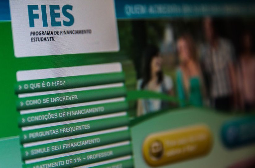 Inscrições para o Fies do 2º semestre começam nesta segunda; veja regras e como participar