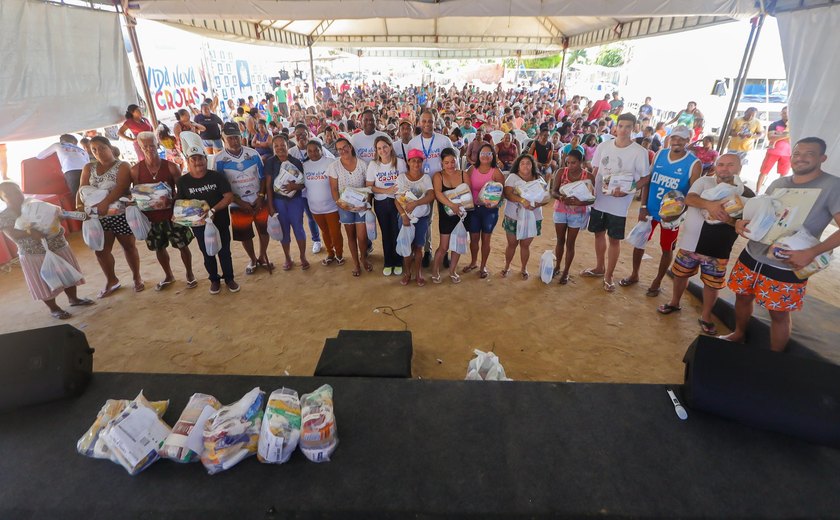 Governo garante 4.560 cestas básicas com comida na mesa de famílias em vulnerabilidade