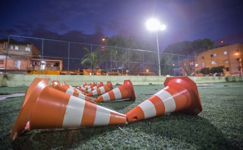 Periferia de Maceió vai ganhar arenas de grama sintética e vestiários