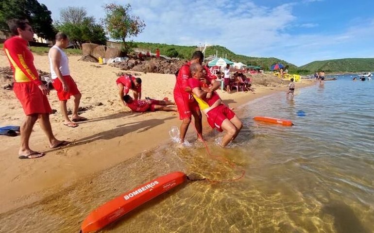 Guarda-vidas de Piranhas recebem capacitação do Corpo de Bombeiros Militar