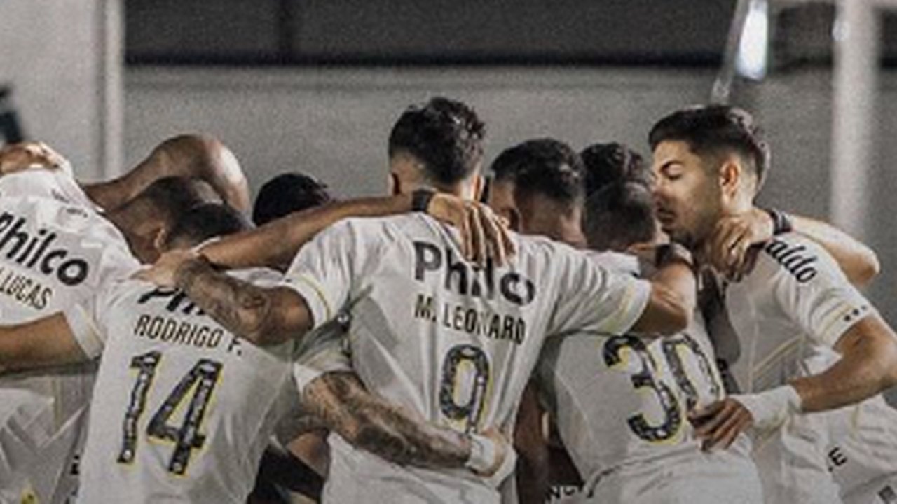 Furch entra no fim e dá importante vitória ao Santos em jogo ruim na casa do Goiás
