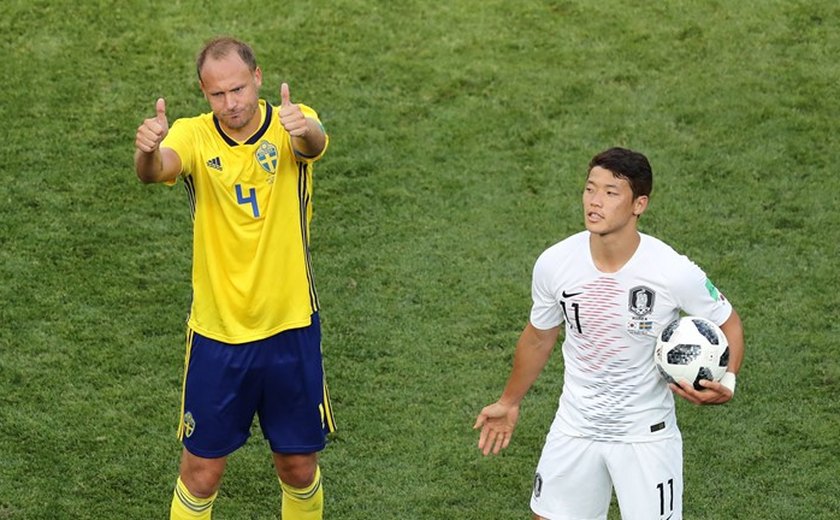 Com pênalti assinalado pelo VAR, Suécia vence Coreia do Sul e pressiona Alemanha