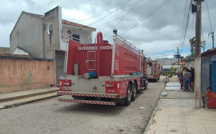 Corpo de Bombeiros atua em ocorrência de choque elétrico que deixou um morto e dois feridos