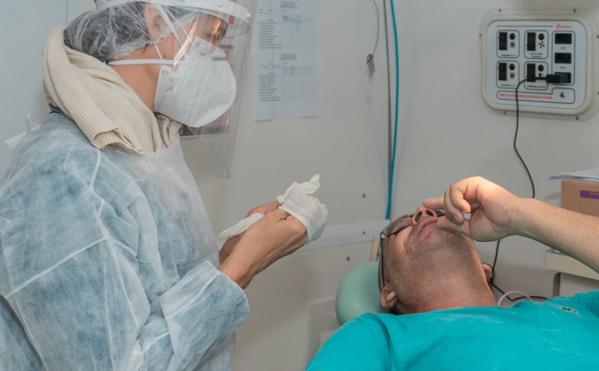 Dentista na Comunidade oferta serviços a residentes da Casa de Passagem São Vicente de Paulo