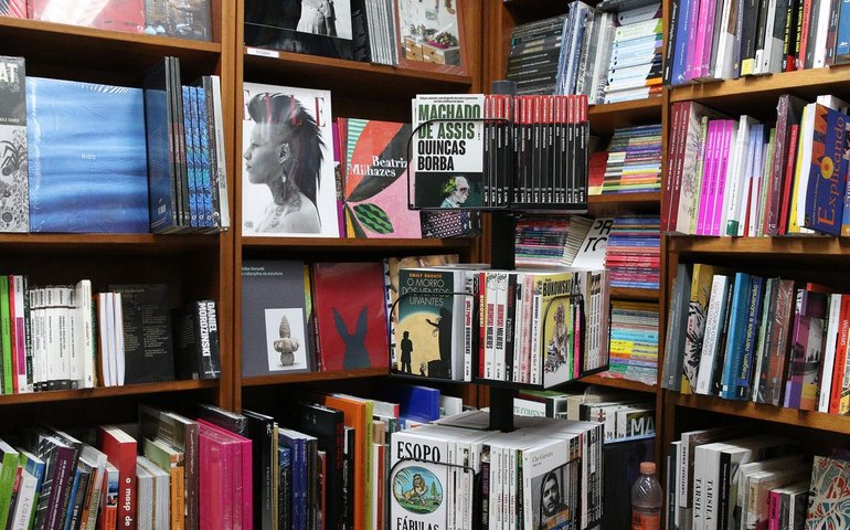 Prêmio Jabuti de Literatura: conheça os grandes vencedores de 2024