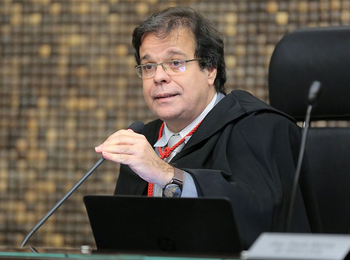 ﻿TJ multa agente que demorou 7 meses para comunicar fuga de reeducando