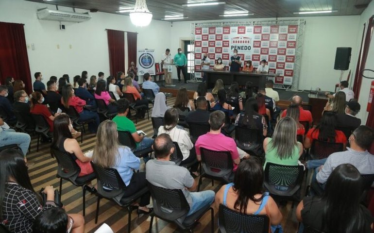 Empresários de Penedo recebem Selo de Qualidade da Vigilância Sanitária