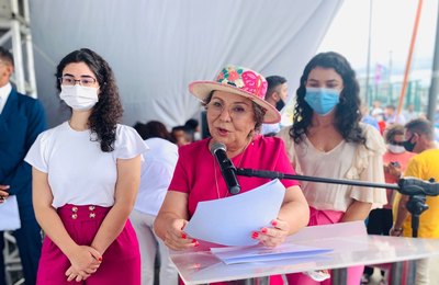 Tereza Nelma destaca importância do Hospital de Amor em Arapiraca