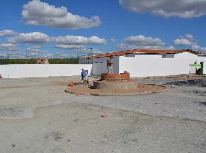 Canapi executa mais obras nas áreas da saúde, educação e esportes