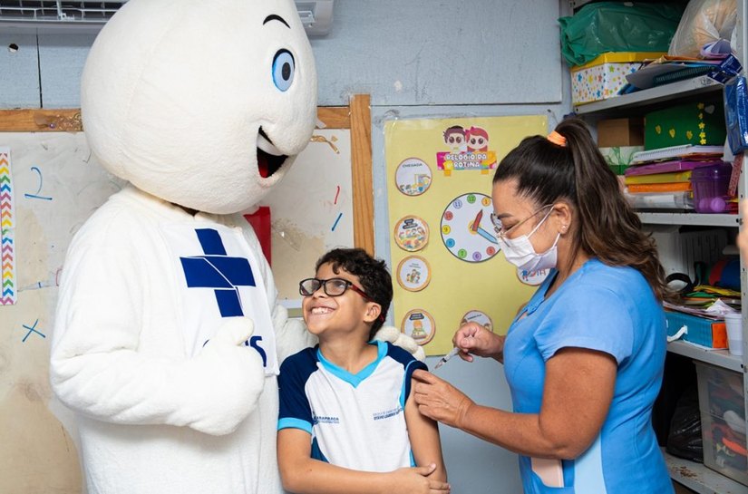 Arapiraca realiza Semana de Saúde na Escola com foco em vacinação e saúde mental