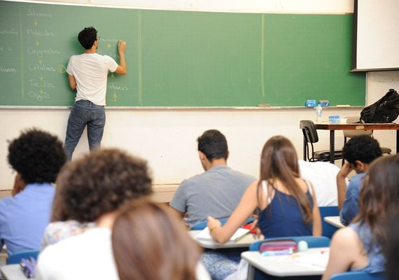 Por falta de professores, curso da USP terá 11 disciplinas a menos