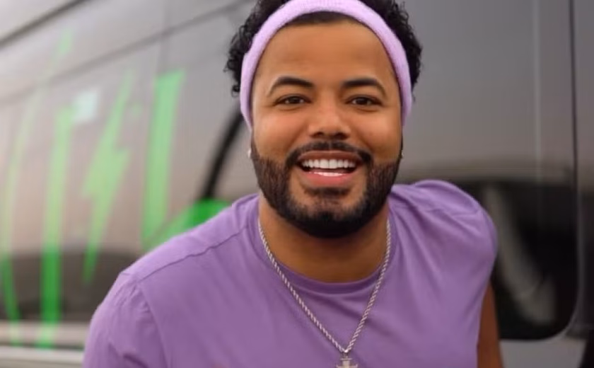 Influenciador é investigado por supostamente oferecer benefícios a famílias de menores para gravações em redes sociais