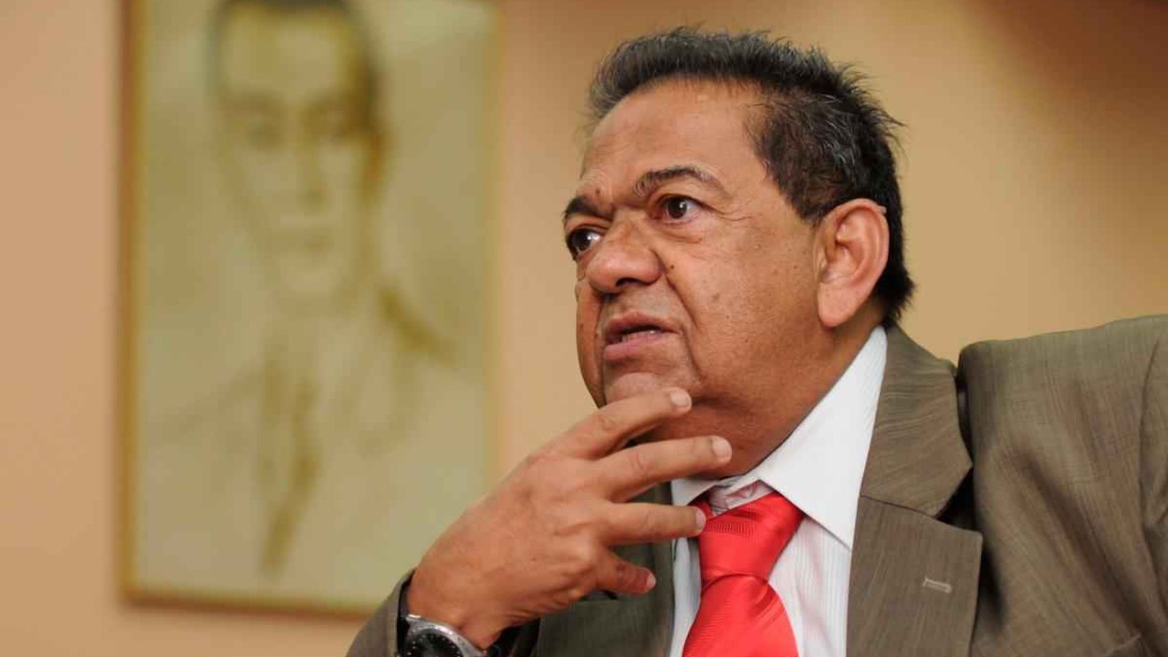 Ex-deputado federal Tilden Santiago morre aos 81 anos vítima de covid-19