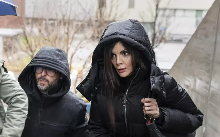 MP de Roma inclui casal Moretti na investigação de tragédia em Crans-Montana