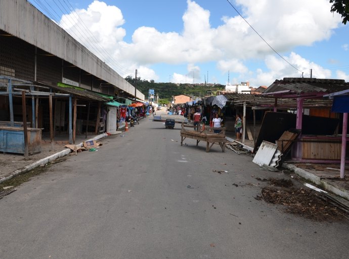 Obras iniciadas em São Miguel do Shopping popular e galpões comerciais