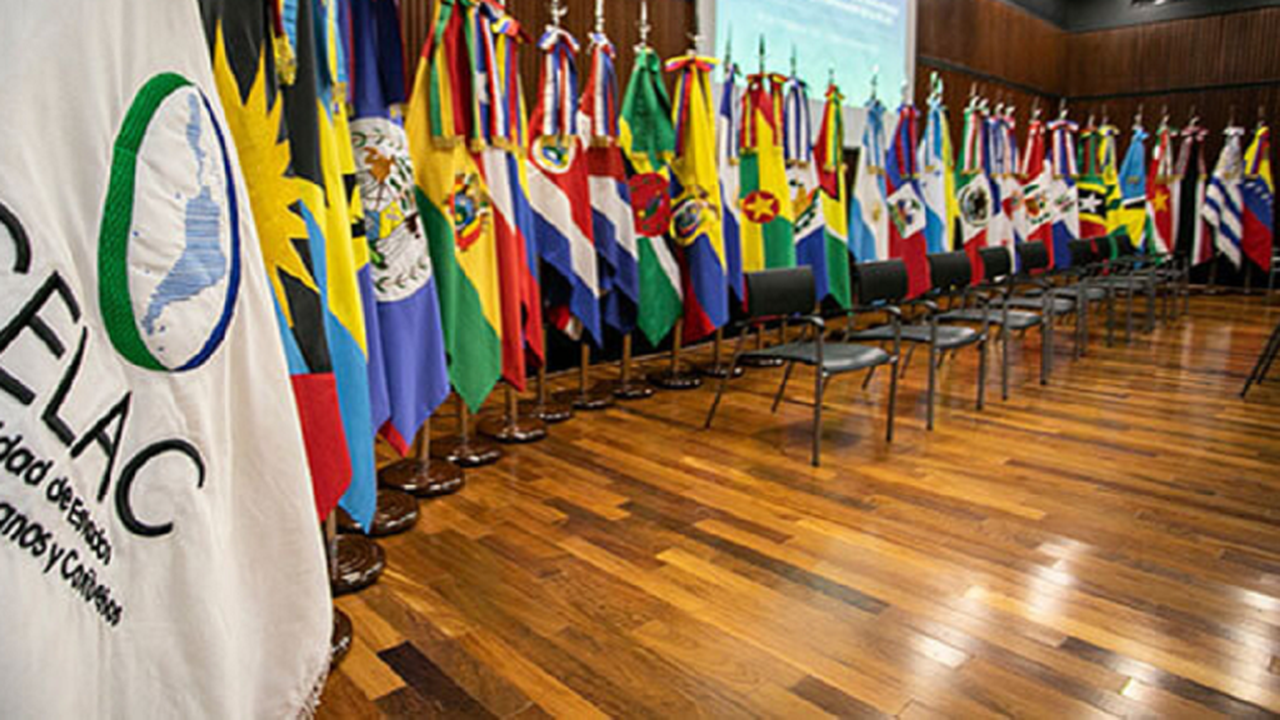 Presidente vai à Argentina em sua primeira viagem internacional e reafirma laços com a América Latina