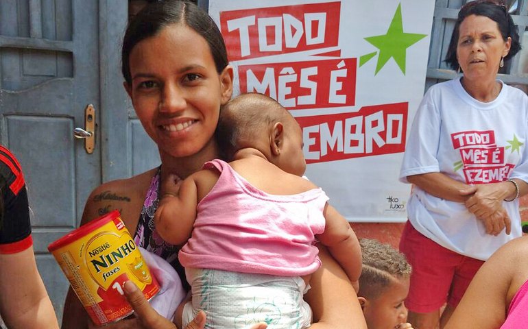 Fiea entrega latas de leite arrecadadas durante a décima edição Sempex