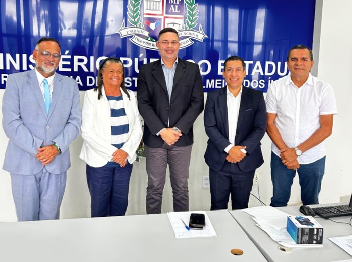 Prefeitura e MP unem forças por soluções em trânsito, segurança e defesa das mulheres palmeirenses