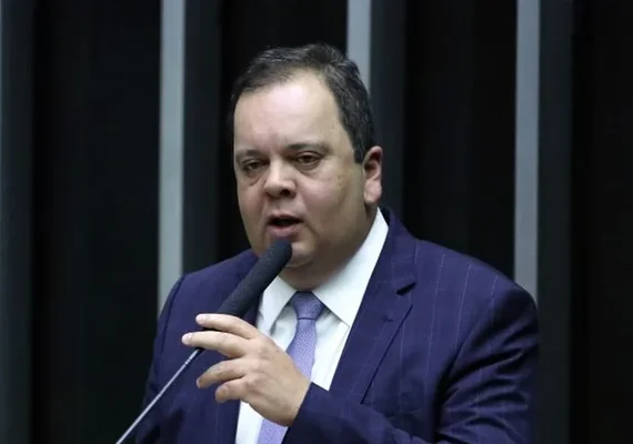 Estamos sempre em crise fiscal e sair dela é algo que todos almejamos, diz Elmar Nascimento