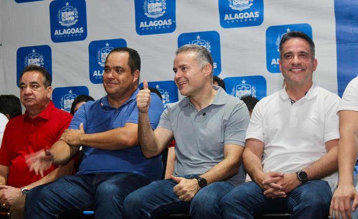 Prefeito André Bocão entrega creche inédita e pavimentação de mais de 15 ruas em Marechal