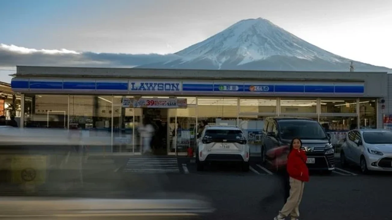 Cidade japonesa bloqueará vista do Monte Fuji para evitar turistas 'problemáticos'