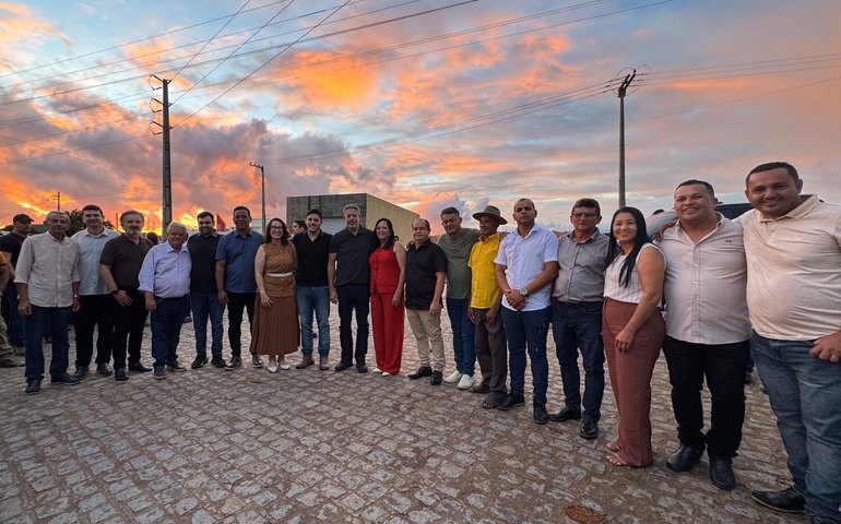 Comunidades Alto do Cruzeiro e Antonica recebem 4 km de pavimentação asfáltica em Lagoa da Canoa