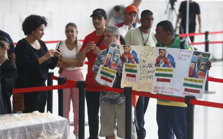Corpo de Maguila será enterrado hoje, em São Caetano do Sul