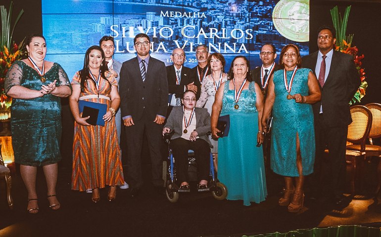 Estado homenageia servidores públicos de destaque no ano de 2018