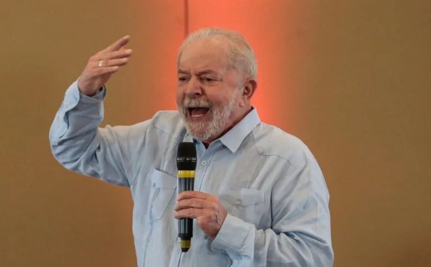 Dois em cada três brasileiros são contra a reeleição de Lula, diz pesquisa