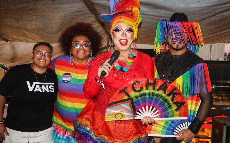 Ato histórico de mulheres lésbicas e bissexuais marca a 14ª Marcha contra a LGBTfobia em Maceió