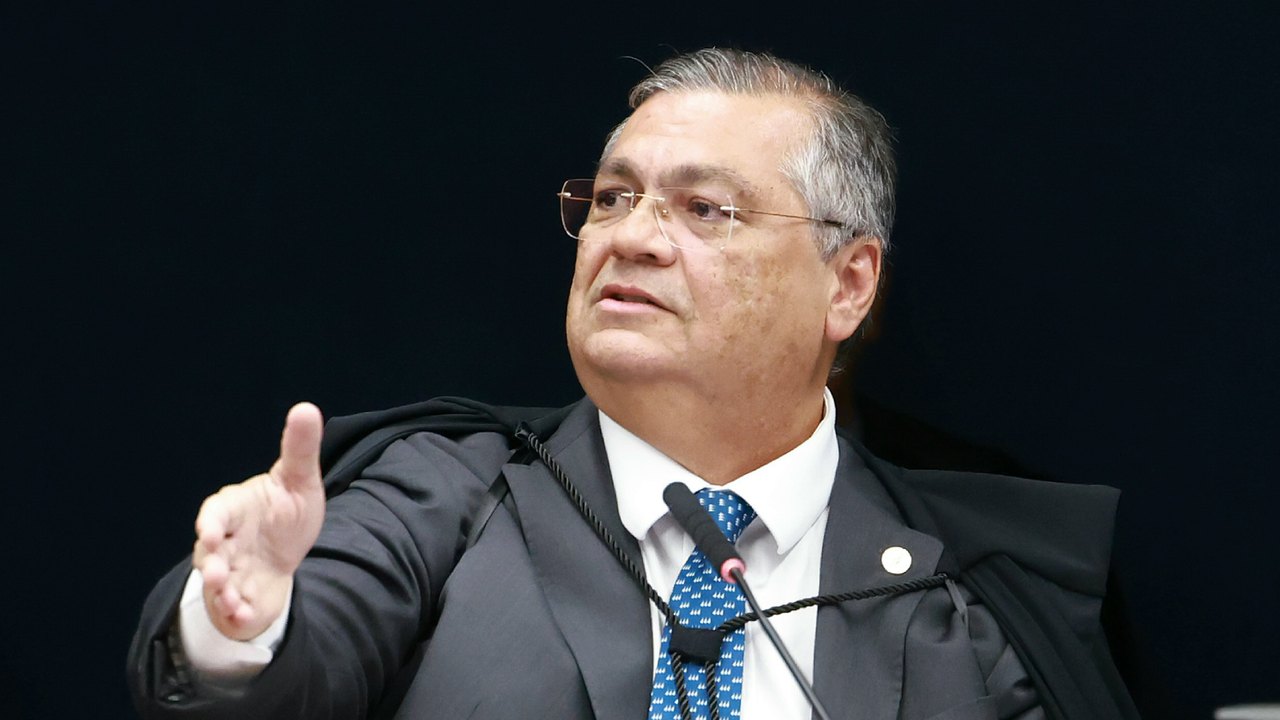 Dino anula emendas indicadas por dirigentes partidários sem mandato
