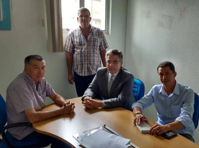 Prefeito e presidente do Detran visitam novas instalações da Ciretran Atalaia