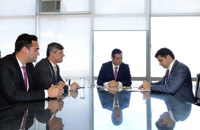 Quintella anuncia investimentos em obras de infraestrutura em rodovias de acesso a Maceió 