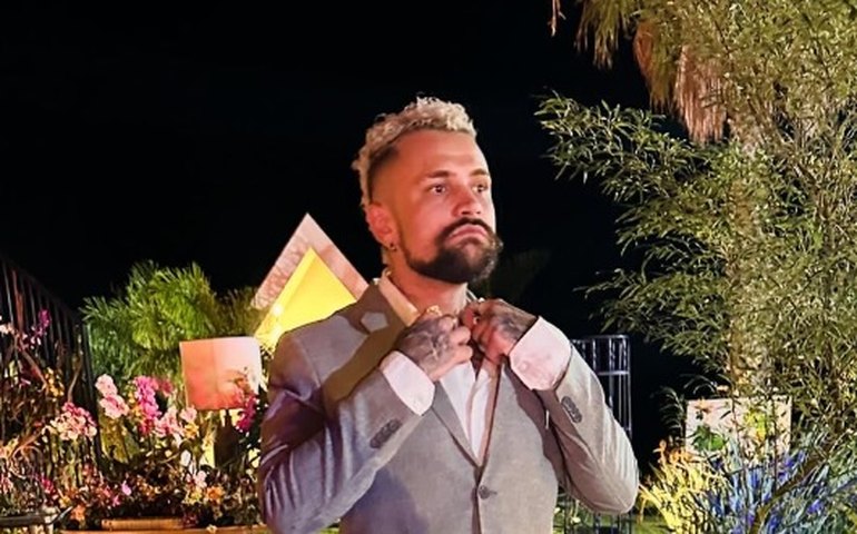 Vinicius, do 'BBB 24', sofre acidente de ônibus no Paraná