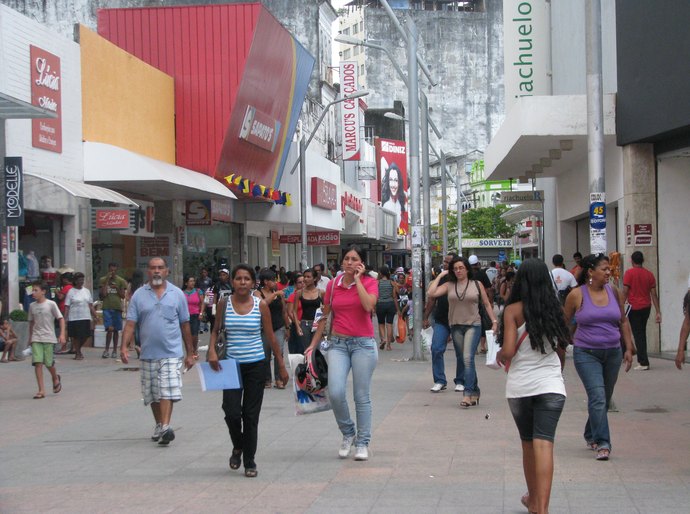 Consumo das famílias de Maceió reduz 5,17%, em abril