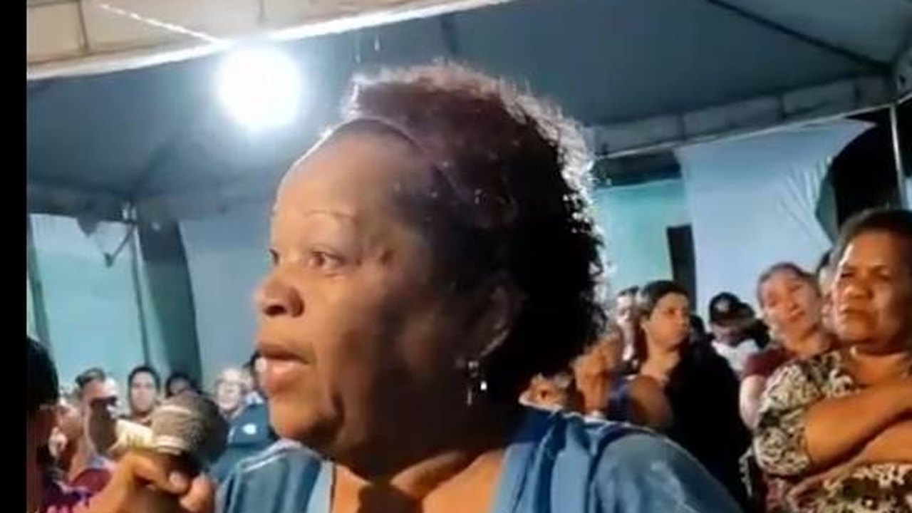 Sobrinha de Júlia Duarte e prima do prefeito detona gestão do imperador durante reunião pública