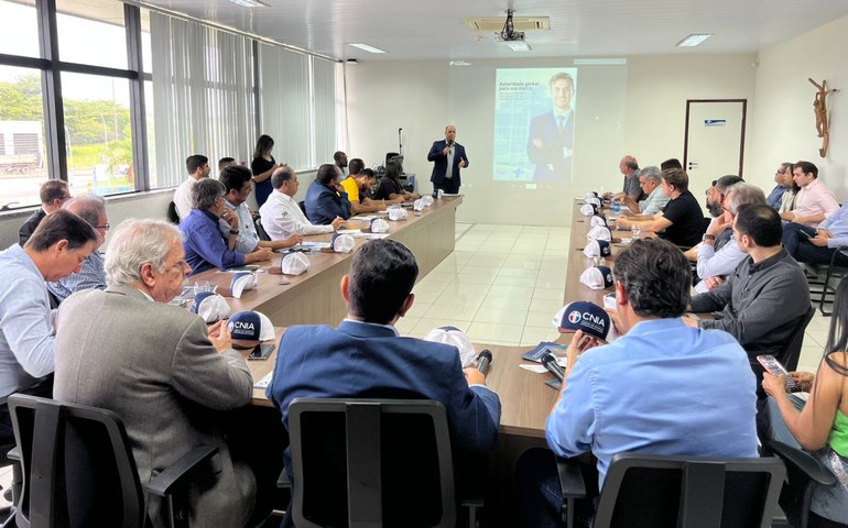 Câmara alagoana apresenta eComex do Brasil a empresários sergipanos à convite do Sebrae-SE