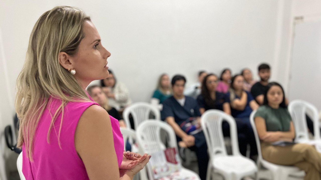Hospital de Emergência do Agreste promove encontro científico sobre os aspectos nutricionais nas doenças renais