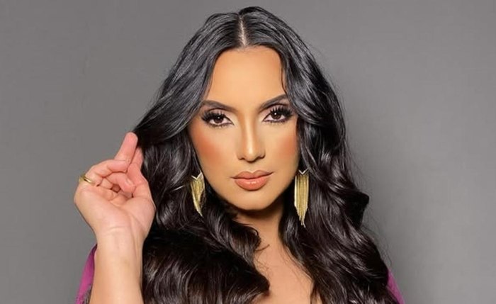 Faby Bezerra Faby Bezerra