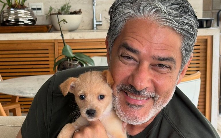 William Bonner curte férias em Nova York após saída do 'Jornal Nacional'