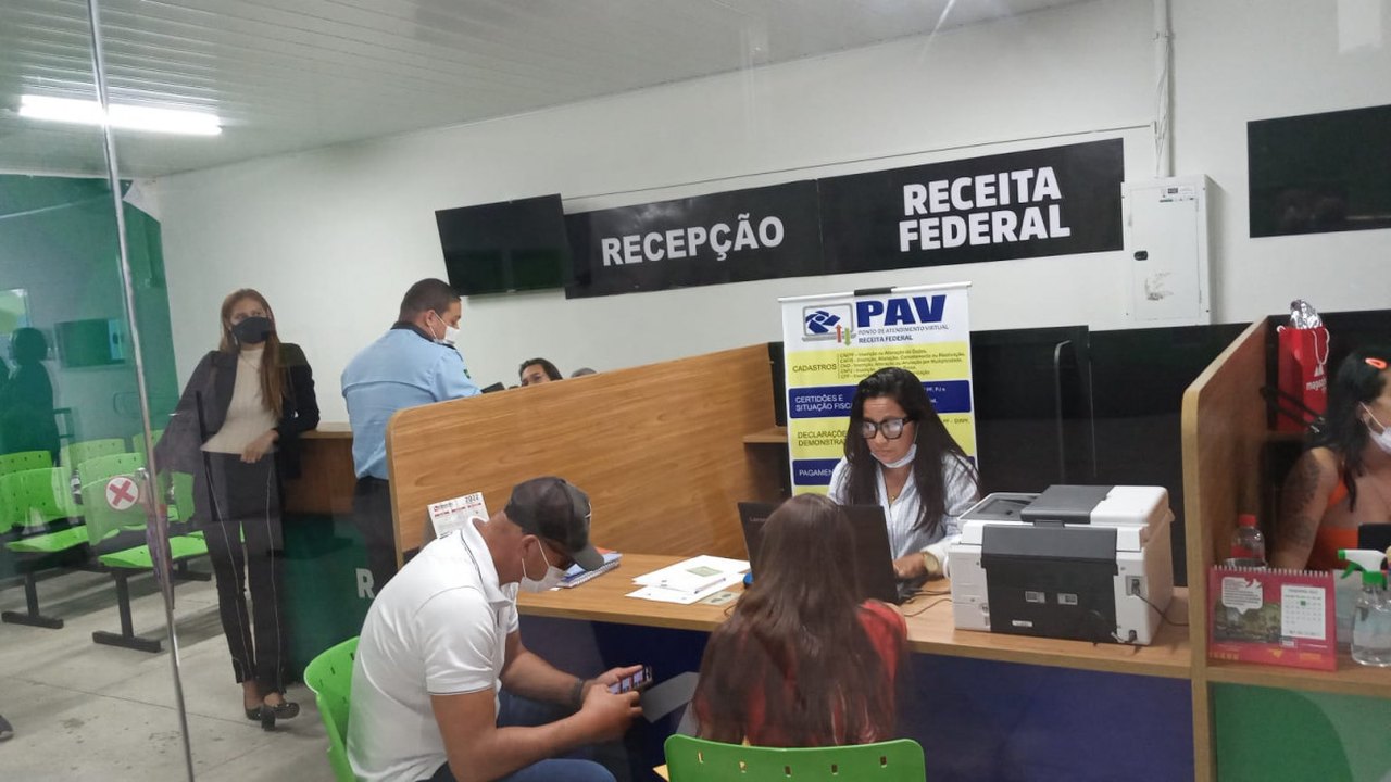 Severino Pessoa reativa unidade da Receita Federal em São Miguel dos Campos