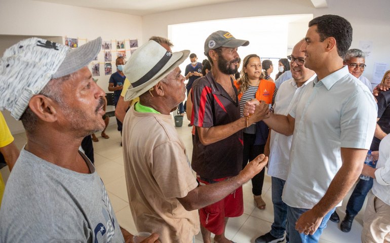 Prefeito JHC avança no pacto social com ações inclusivas e de inovação em toda Maceió