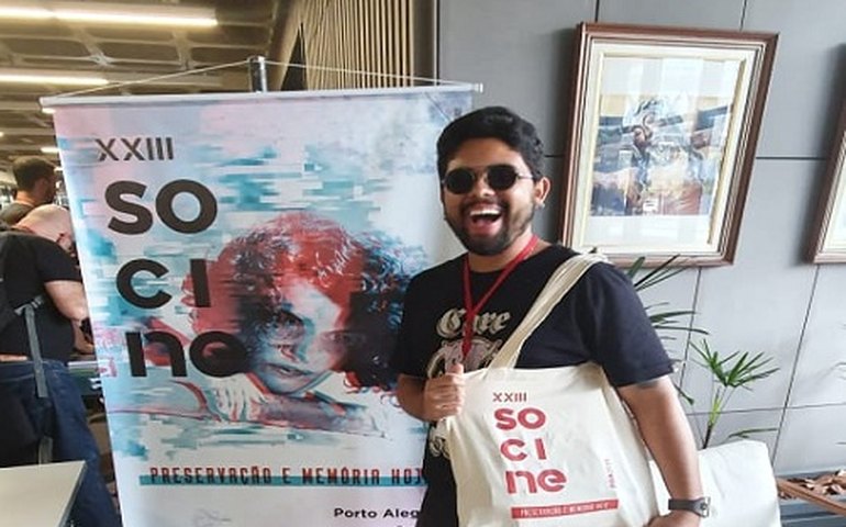 Professor do Ifal Palmeira apresenta em Porto Alegre pesquisa que alia Cinema e Literatura
