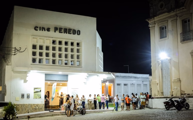 Ainda Estou Aqui entra em cartaz no Cine Penedo
