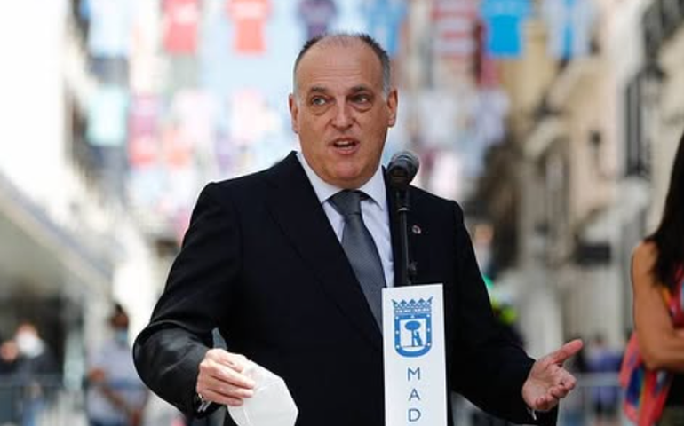 Tebas critica possível punição de 12 jogos a Andrada após agressão