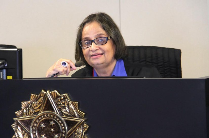 Dissídio: Casal terá que apresentar em 15 dias proposta de reajuste salarial