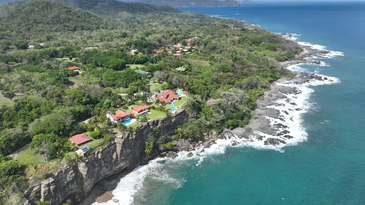 Destinos ‘dupes’: conheça 5 lugares que lembram pontos turísticos famosos